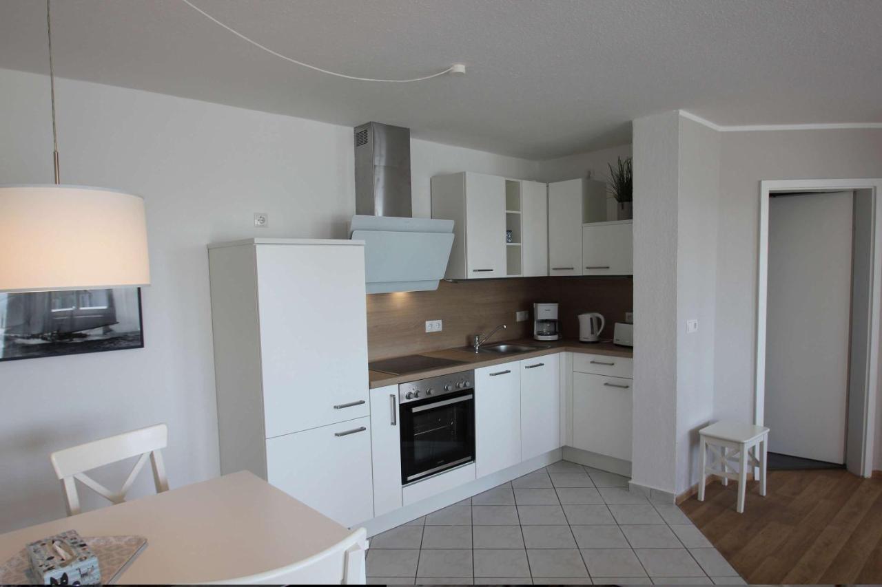 Ferienwohnung Mit Schwimmbadnutzung In Sellin - Haus Strandeck Fewo 14 Goehren  Exterior photo